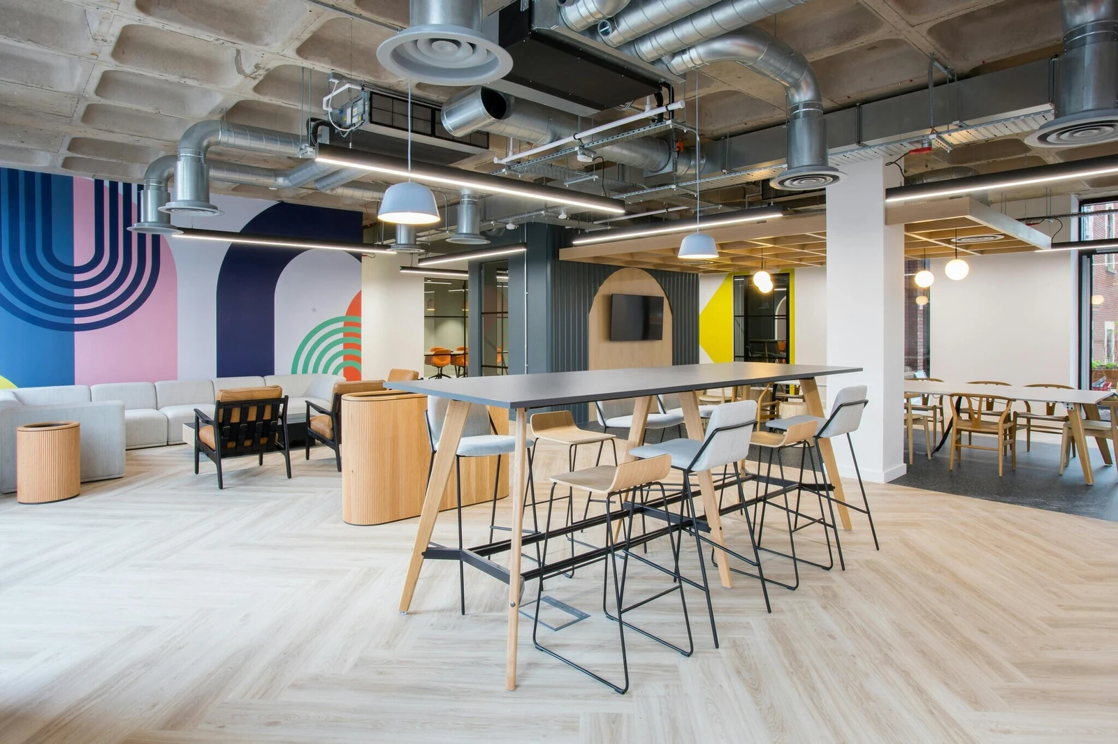 Timber feature elements and shared seating within the workplace